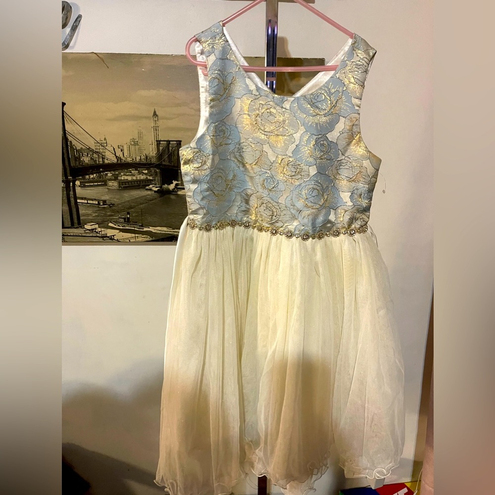 American princess dress size 12 color ivory, light sky blue with gold